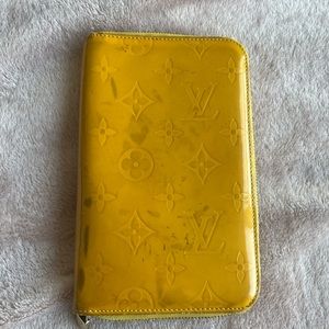 Authentic used Louis Vuitton yellow vernis wallet